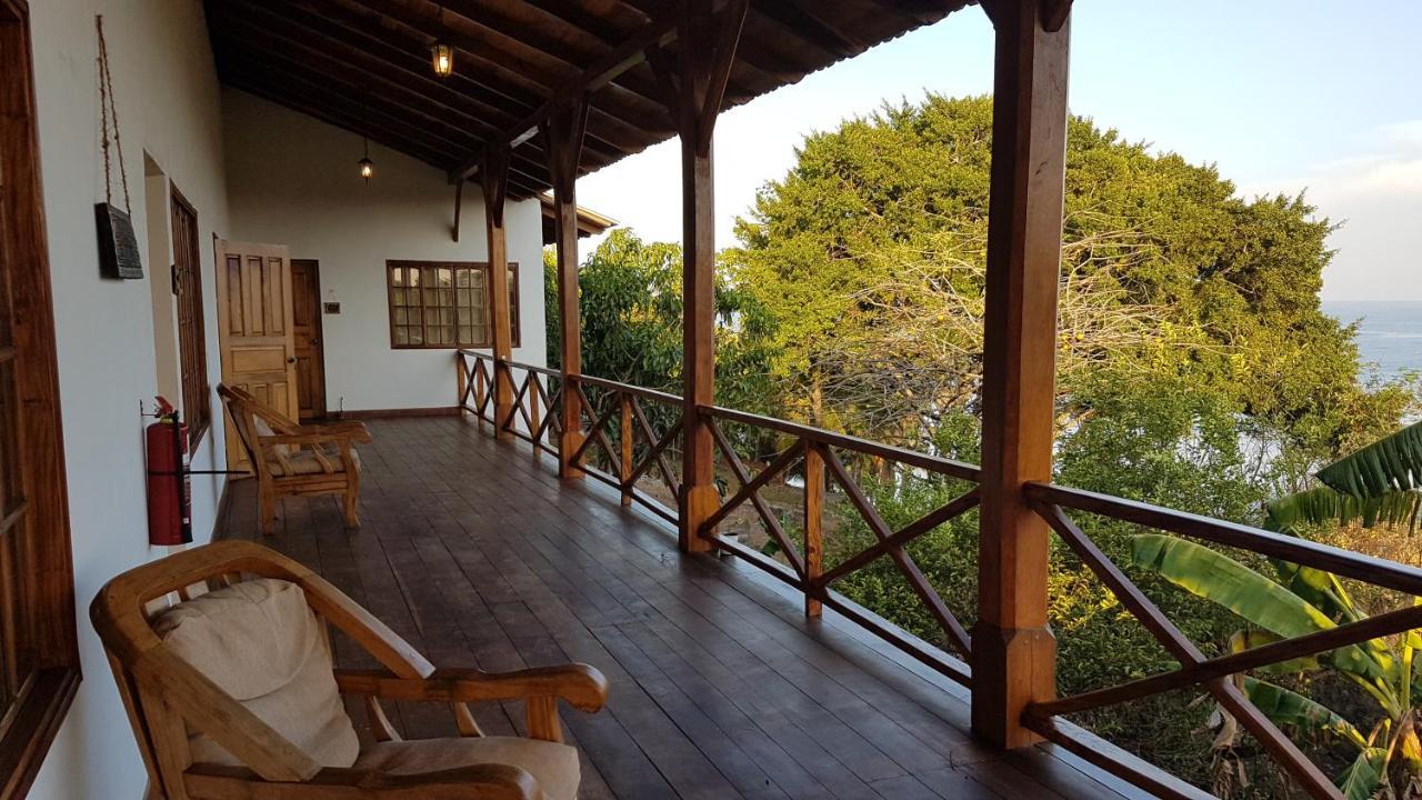 Amaru Wellbeing Resort ชีนันเดกา ภายนอก รูปภาพ